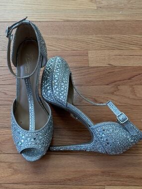 Thalia Sodi Silver T-Strap Crystal Peep-Toe Heels